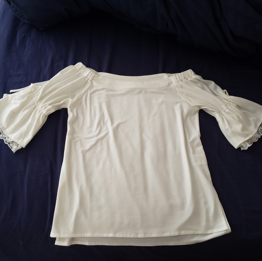 Cecil McBee Japanese Brand Top with lace